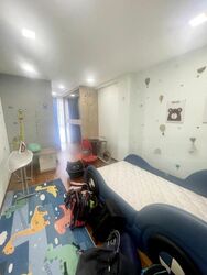 Golden Hill Estate (D19), Terrace #462742551